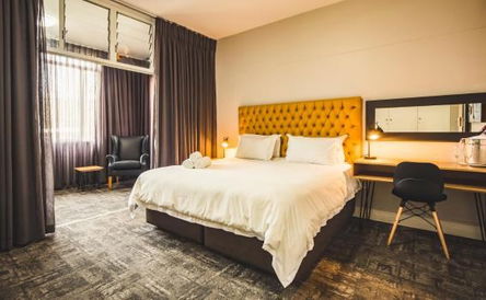 One and Half Bedroom