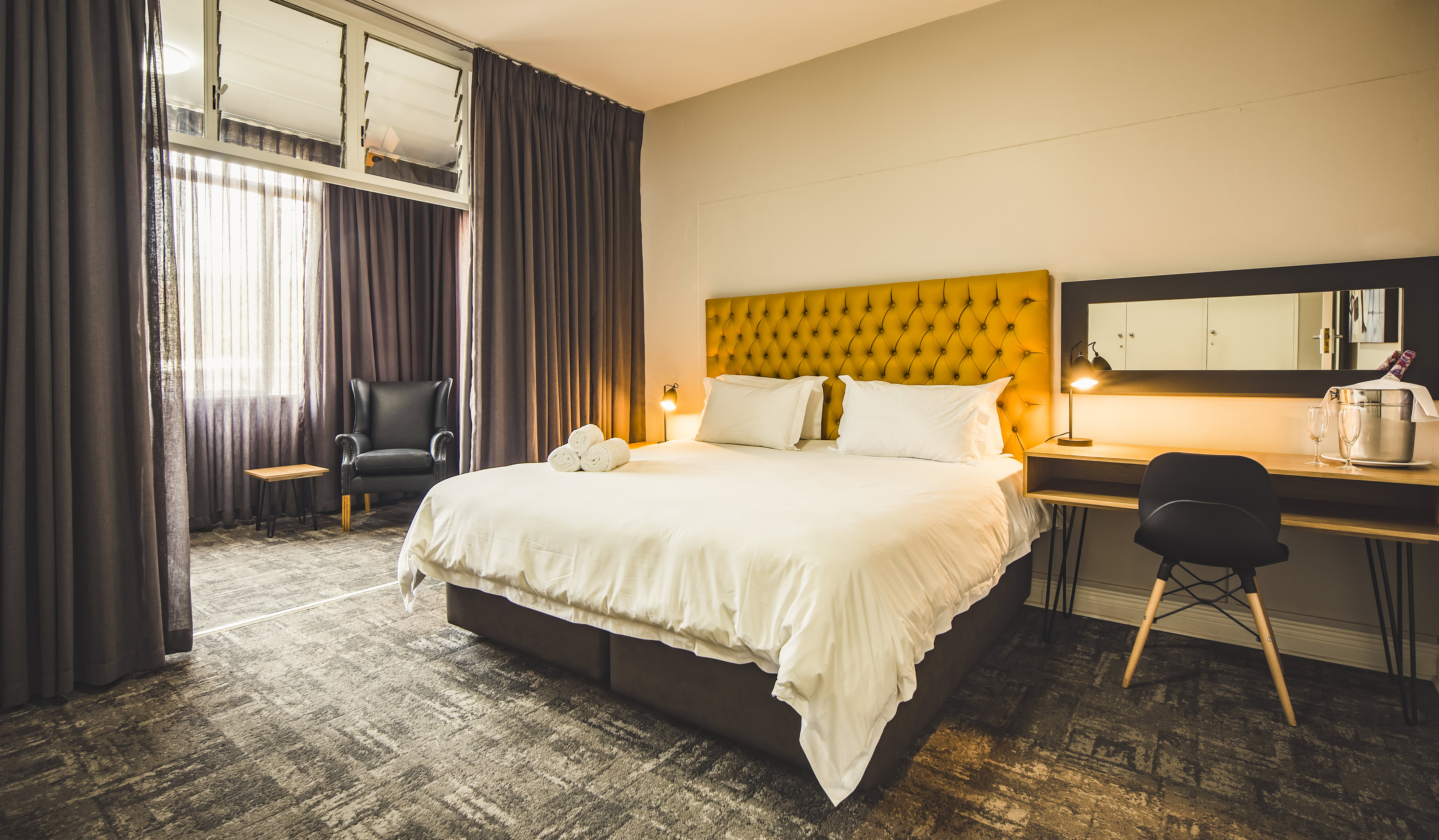 One Bedroom Apartment