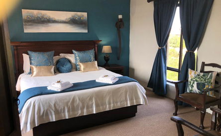 Pacifico - Executive Suite