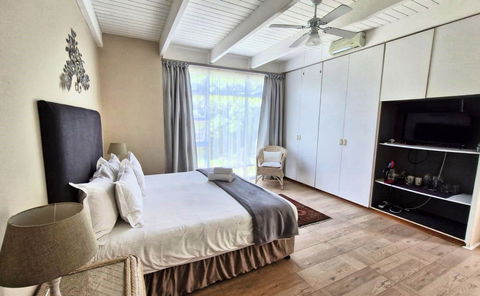 Accommodation at Whale's Way