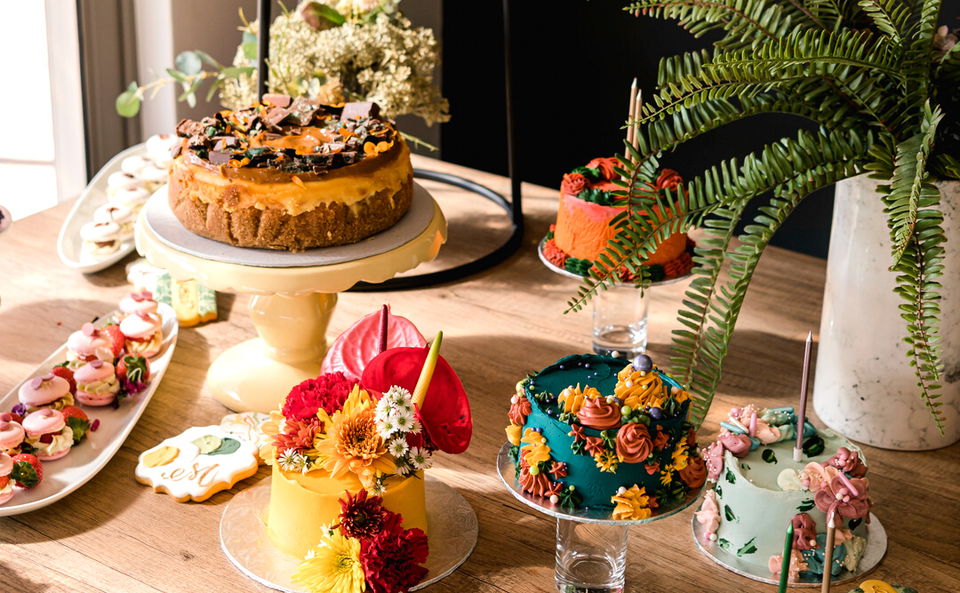 Cakes & Sweet Treats