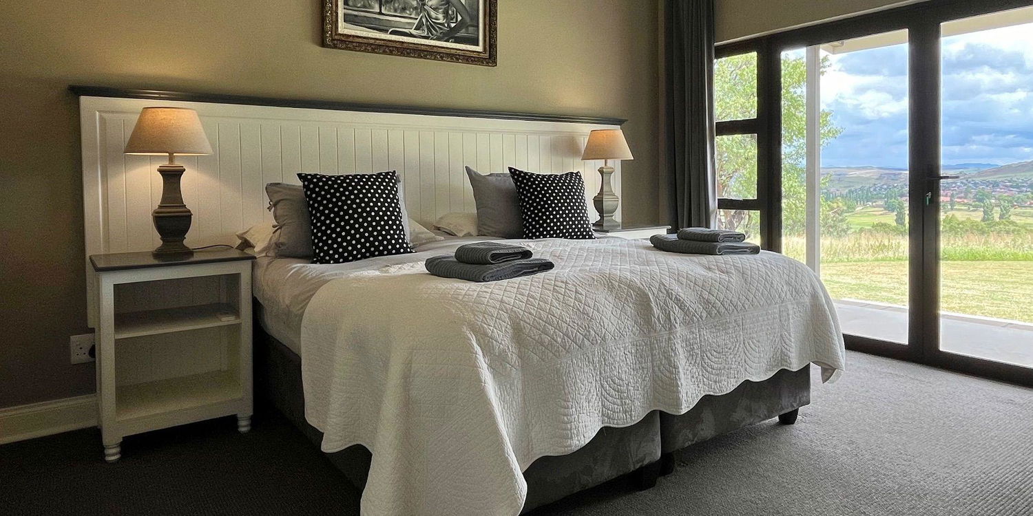 A Spacious Holiday Retreat in the Heart of Clarens