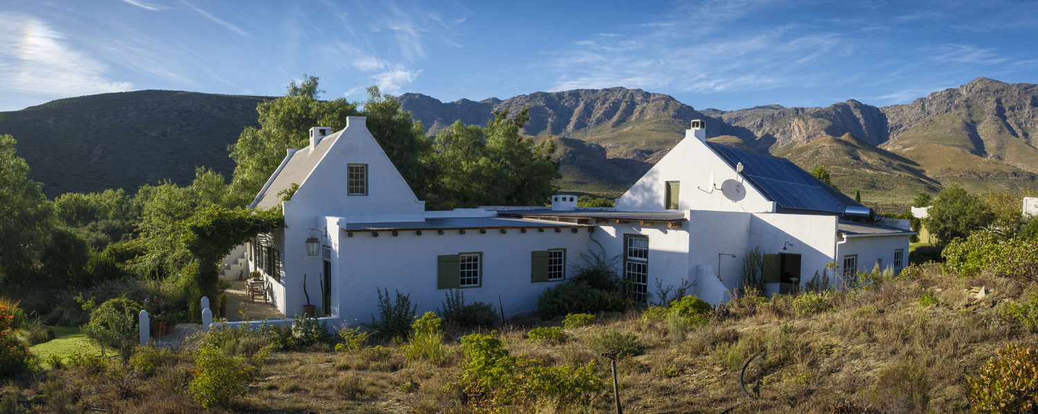De Hoek guesthouse looking at the Karoo Berriyale.