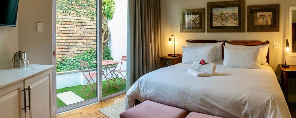 Executive Room