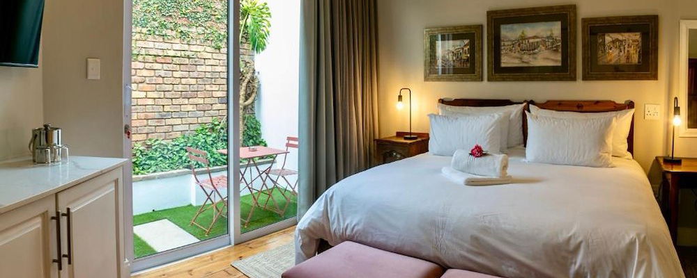 Executive Room