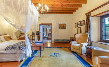 Superior Honeymoon Suite