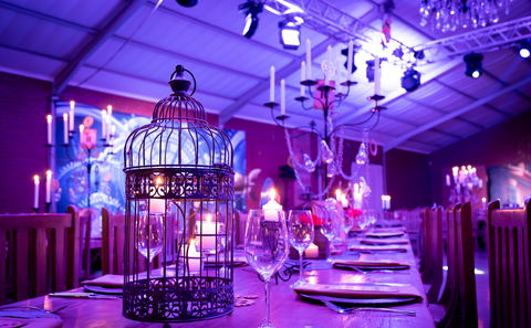 How to secure the venue and date?