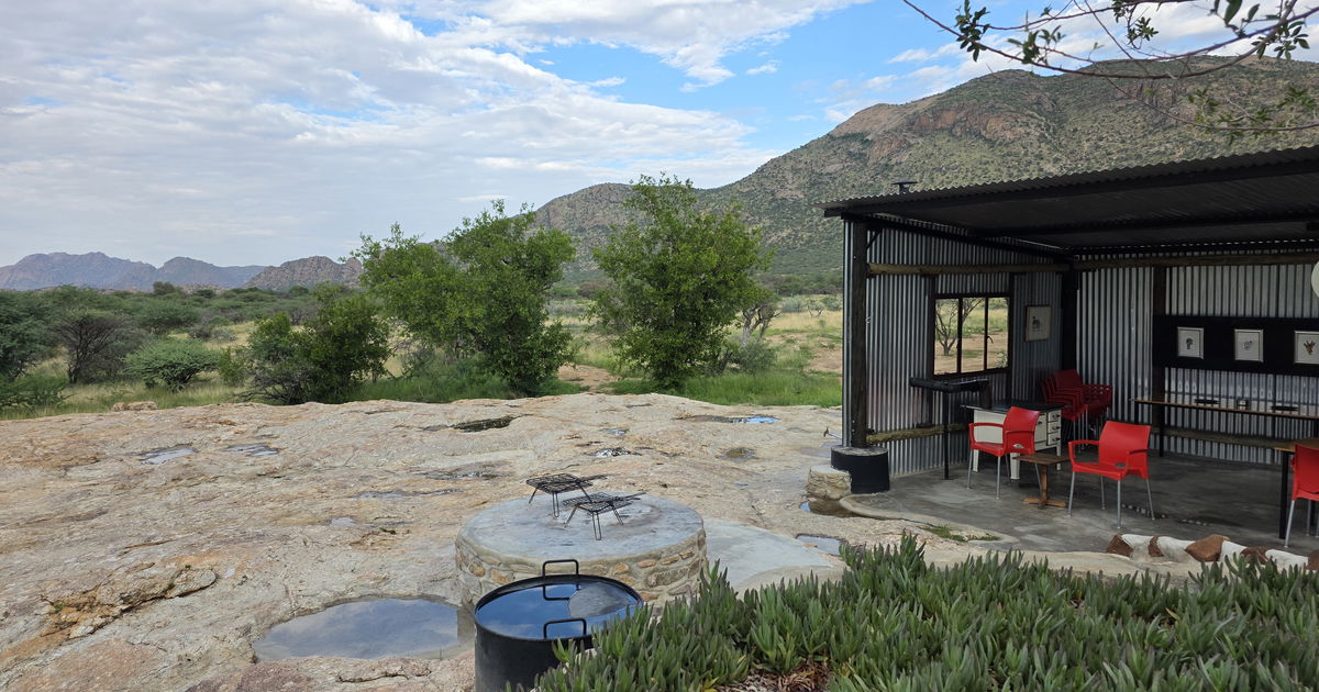 Erongo Rocks Farmhouse Camp 360° - Erongo Rocks - Farmhouse & Camping