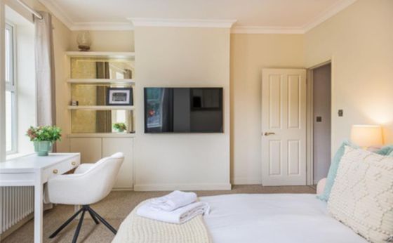 19 Approach Road - 1 Bed