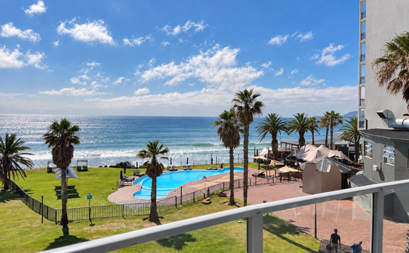 Beach Club 205