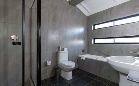 All in En-suite Bathroom