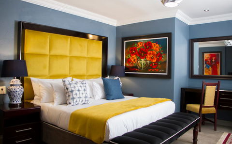Deluxe Suite