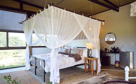 Honeymoon / Luxury Bushveld Chalet