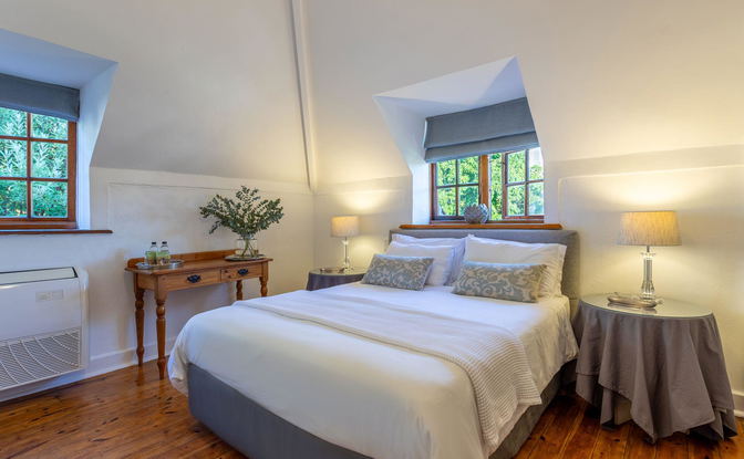 Queen Room 3