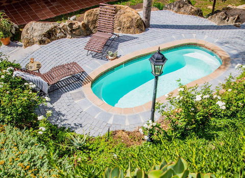 Nantes-Vue Guest House