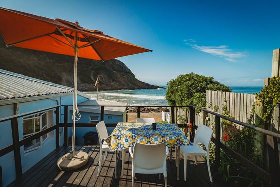 Seaside studio accommodation
