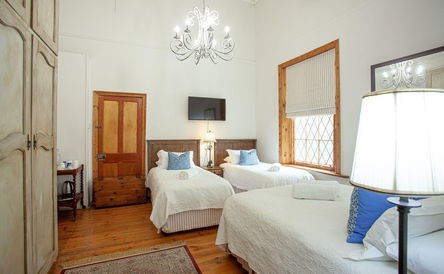 1. Deluxe Family Room