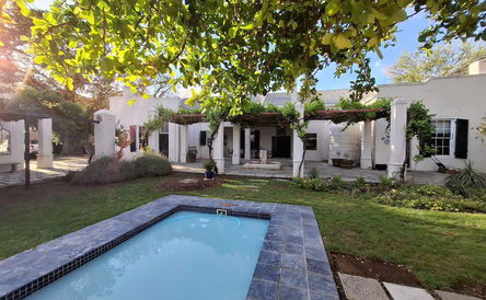 Book Direct & Save 10%