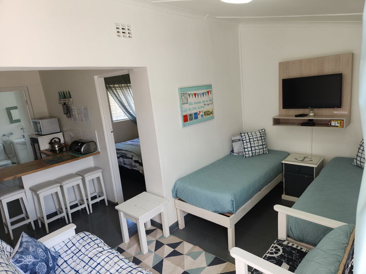 Apartment 5