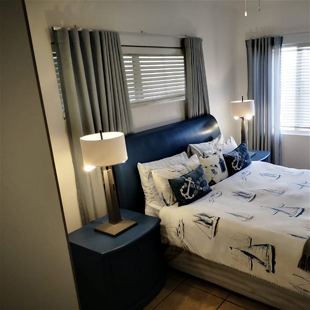 Suidersee Apartment 14 - Main Bedroom 