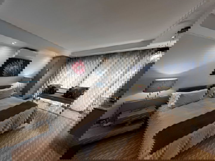 Apartment 22