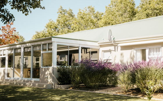 Cottage 1 + 2 : Family Option (Garden and Lake view)