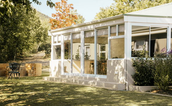 Cottage 1: Hadeda (Luxury cottage - Lake view)