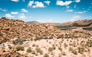 AiAiba Rock Painting Lodge