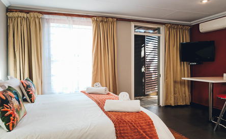 One Bedroom Self-Catering Unit