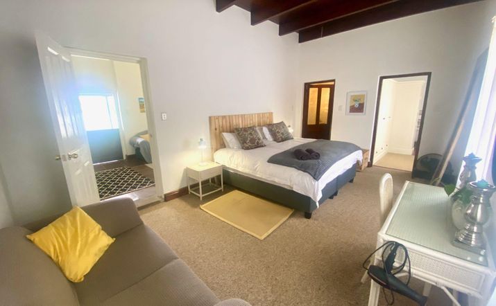 Cottage Apartment 