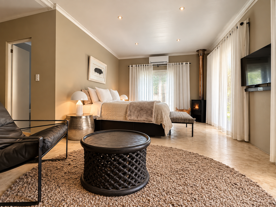 Spacious Luxury Garden Room at Mo&Rose Nature Retreat in Klaasvoogds, RobertsonRobertson