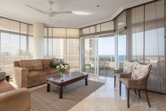 Lounge area