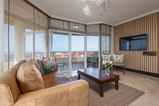 Lounge area