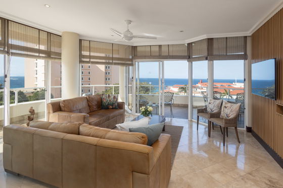 Lounge area