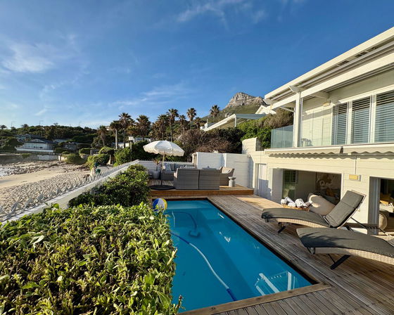 Luxurious Glen Beach Bungalow