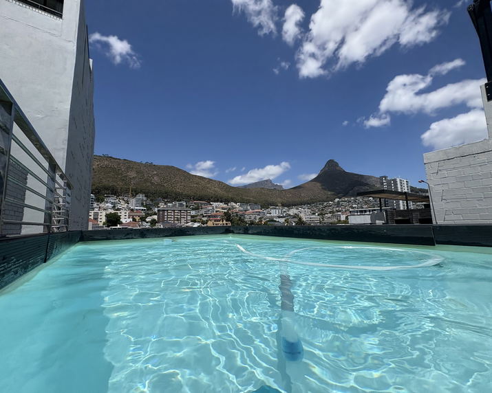 Stylish Two Bedroom Apartment in Sea Point
