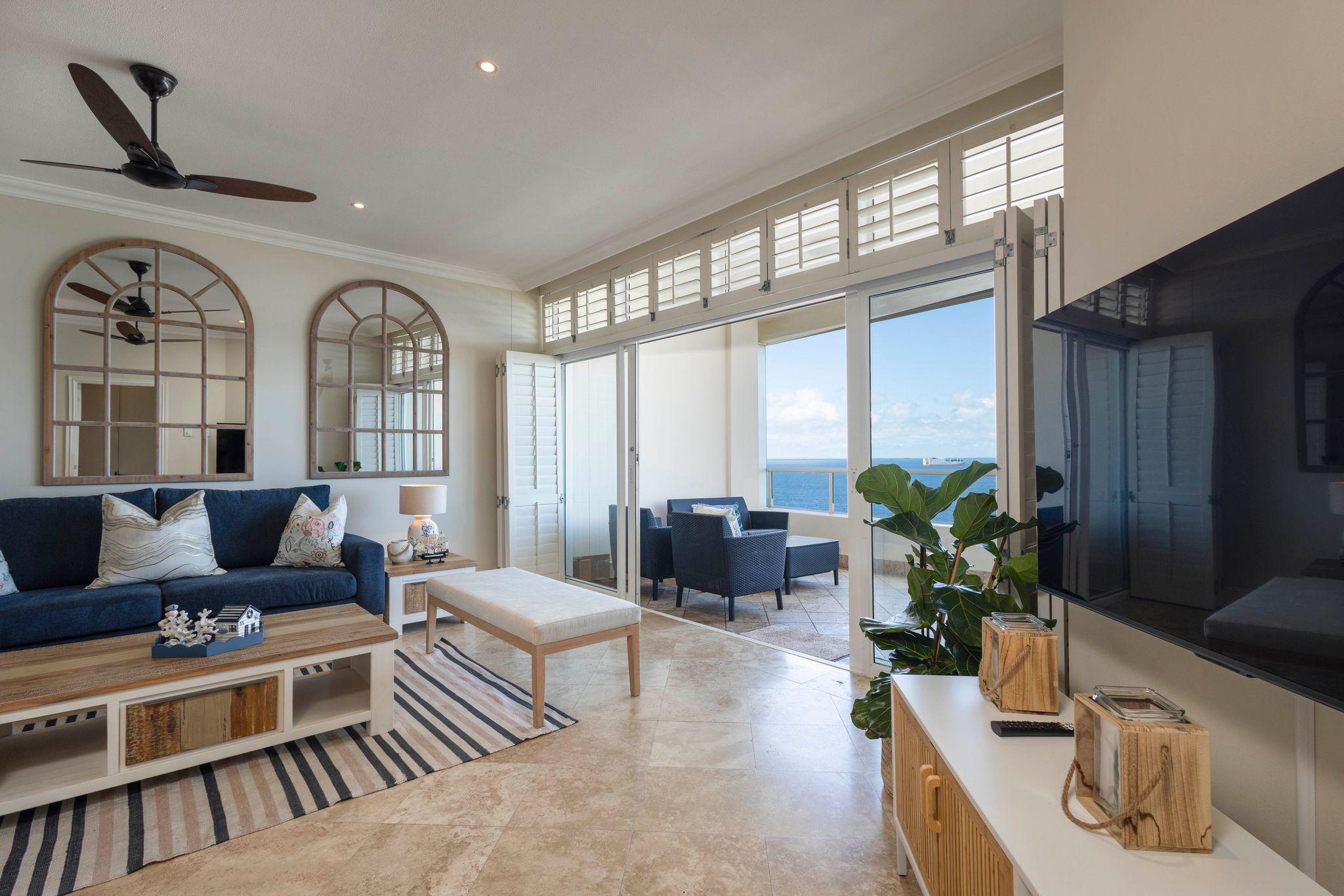 Lounge area