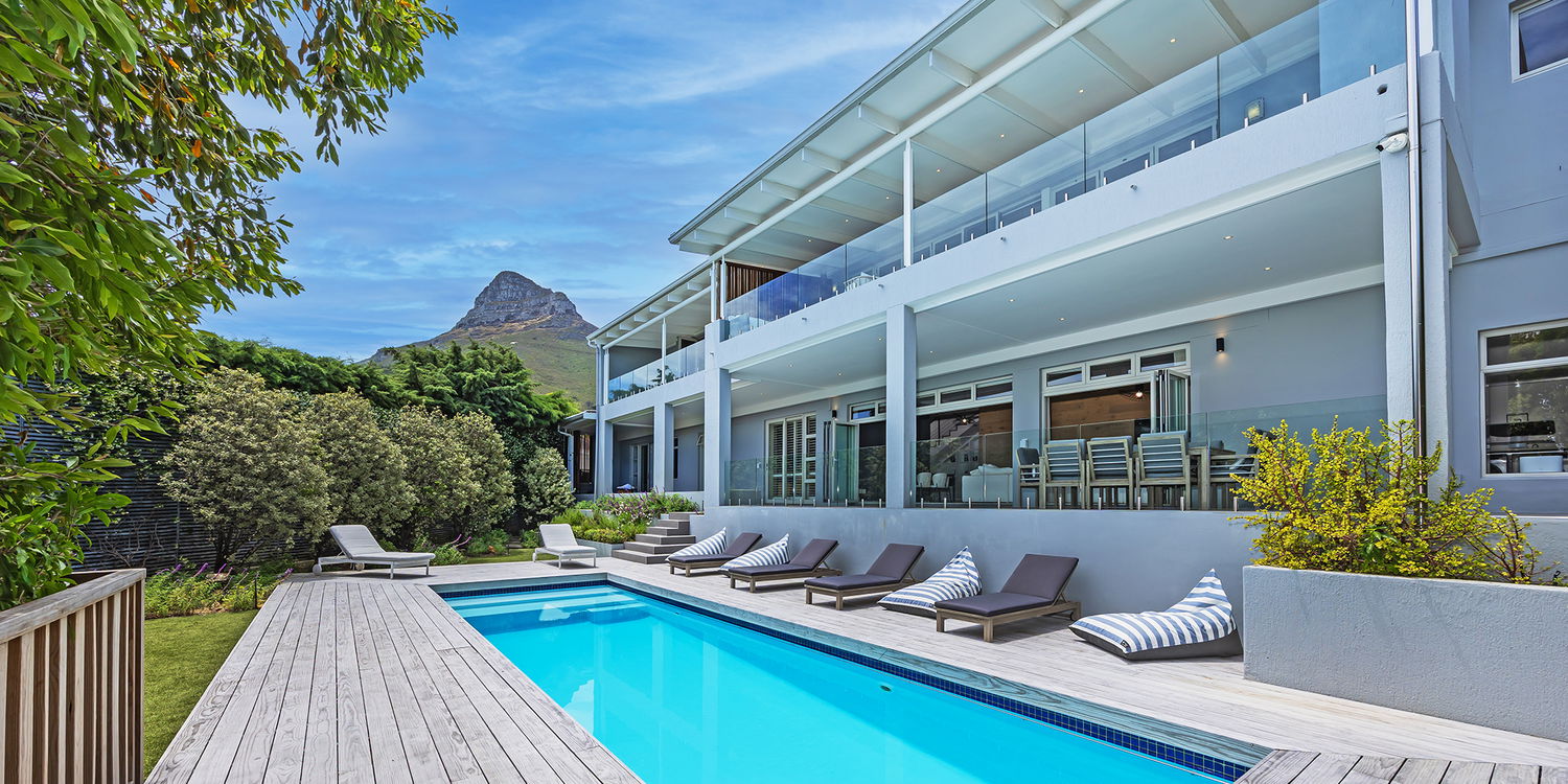 Your Villa Retreat In The Heart of Camps Bay