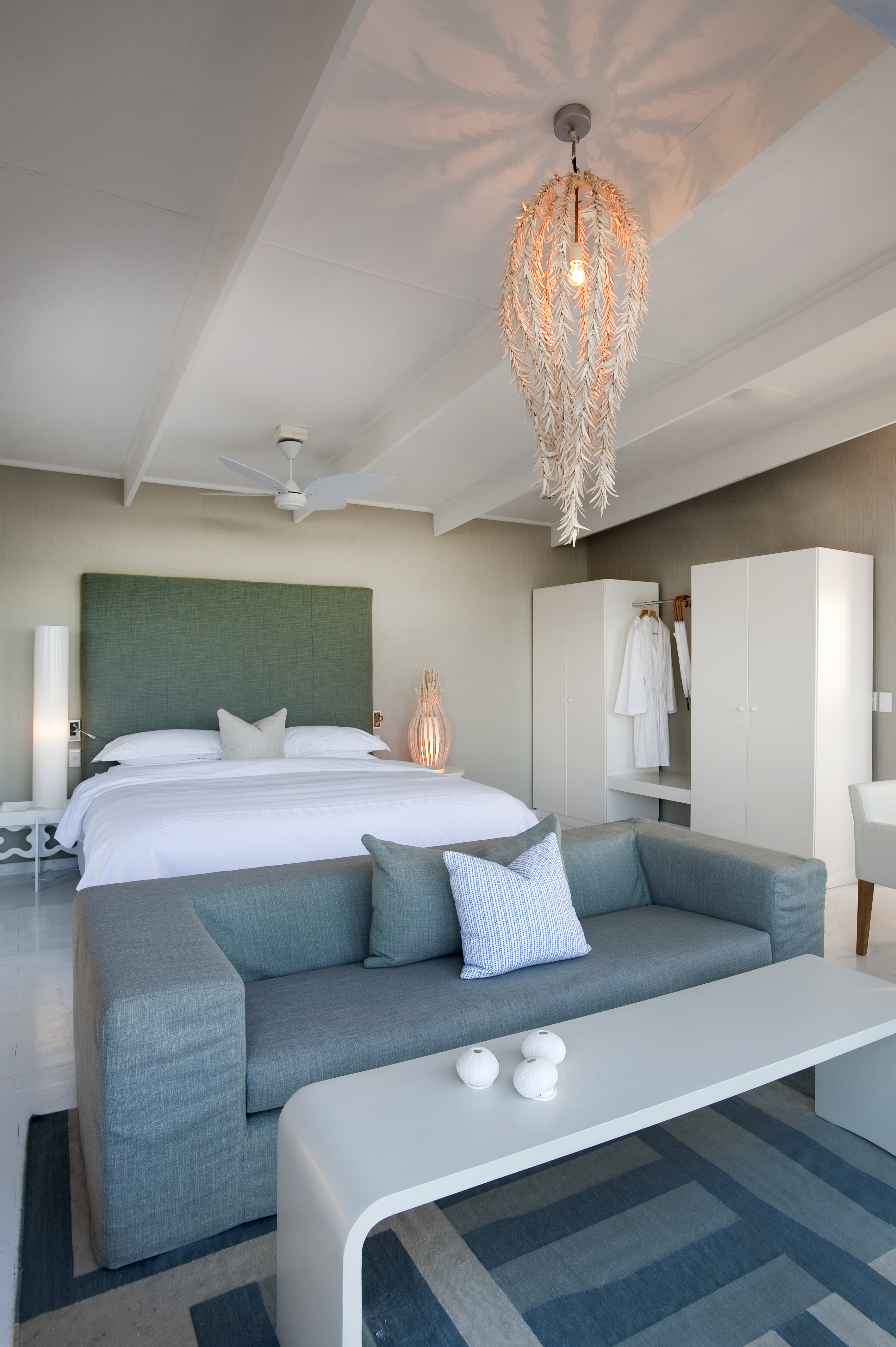Pool Suites
