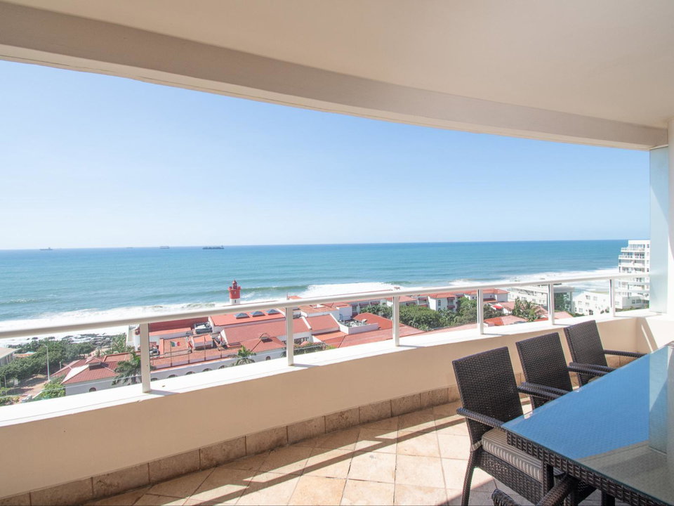 Balcony dining area