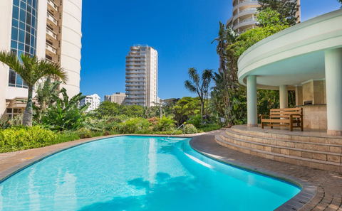 Communal pool and garden