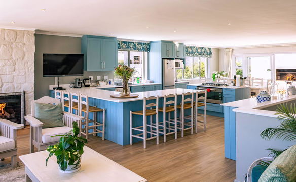 300 10th Street Hermanus