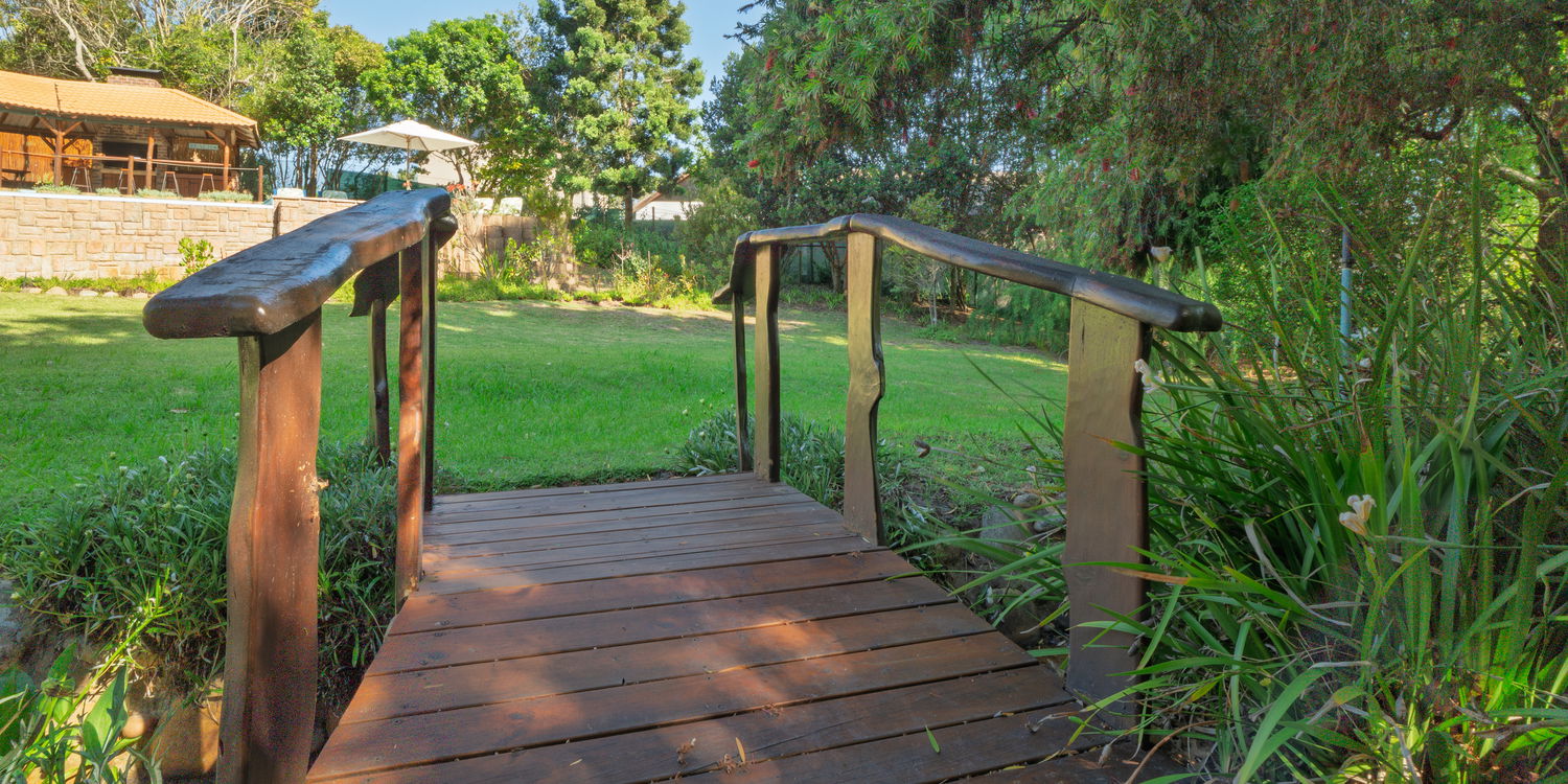 Tranquil Garden Retreat