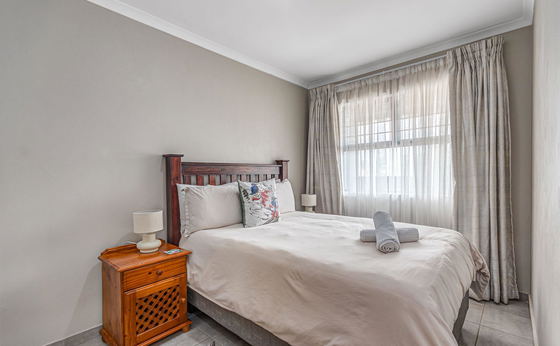 Book Airville Ember (Apartment 3)