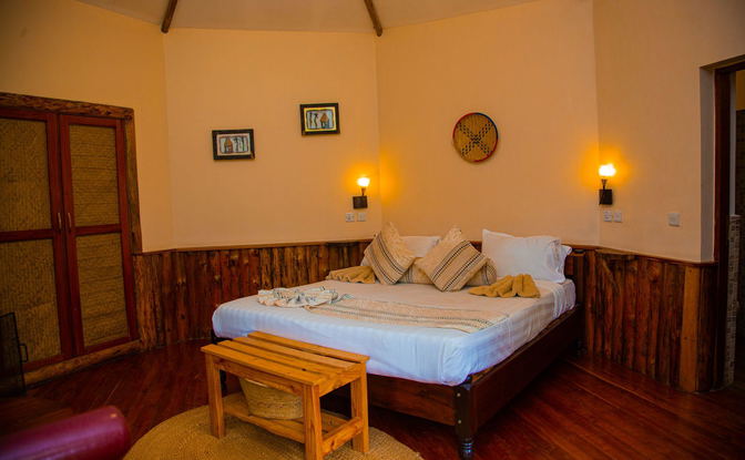 Rooms with Garden and Forest Views