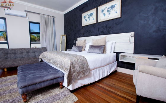 Platinum Room
