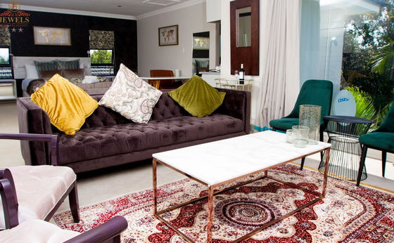 Diamond Room: Honeymoon Suite