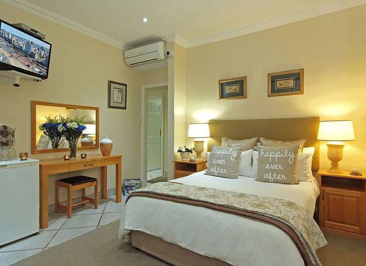 The Aloe Room - Standard Room