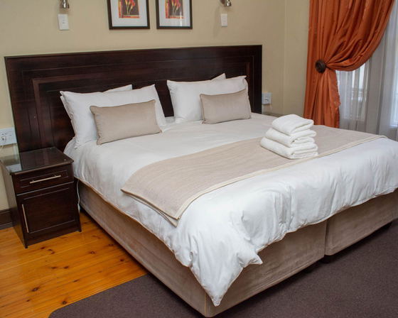 Luxury Self-catering King Room