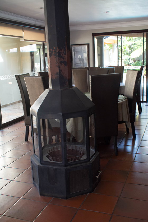 Goodeys Premier Guesthouse dining area